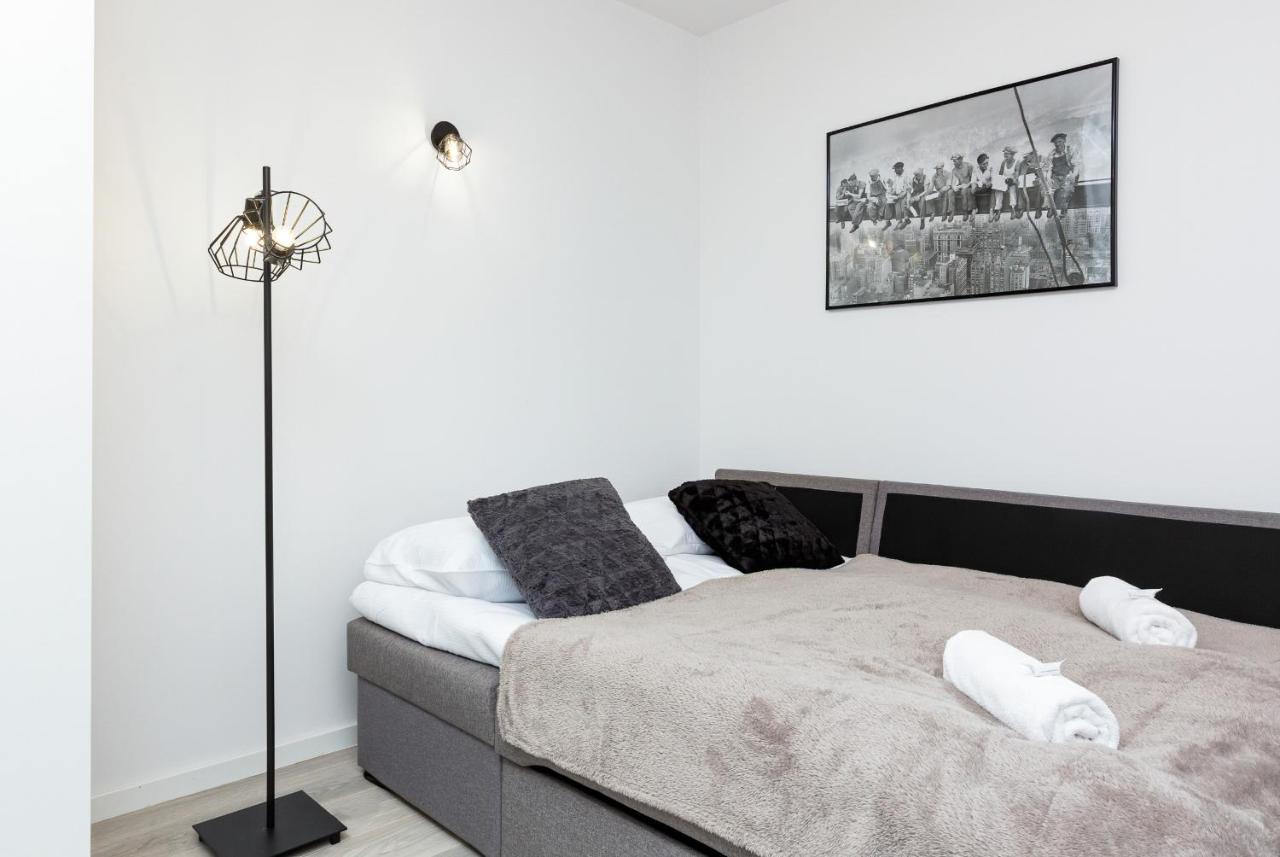 Studio City Center Zlota Street By Renters 华沙 外观 照片